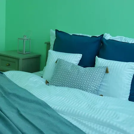Apartament Z Widokiem Na Latarnie * 科沃布热格